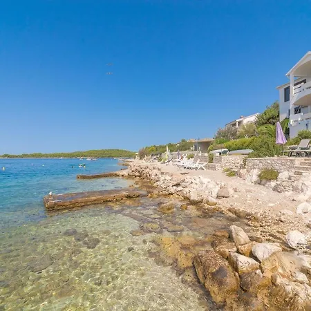 Apartment By The Sea Zdrelac, Pasman - 8406 *